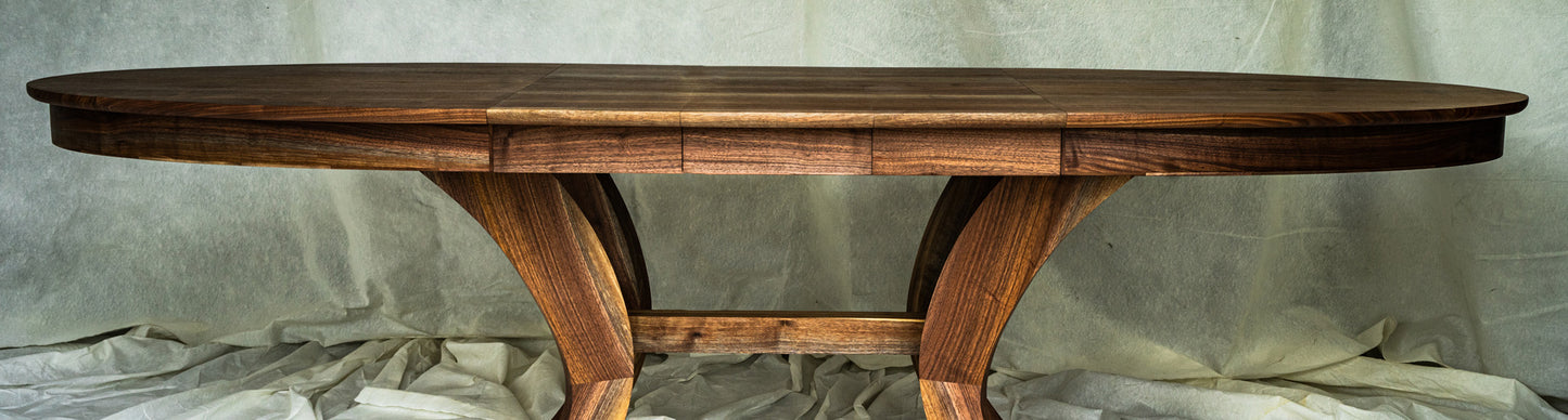 The Nola Table